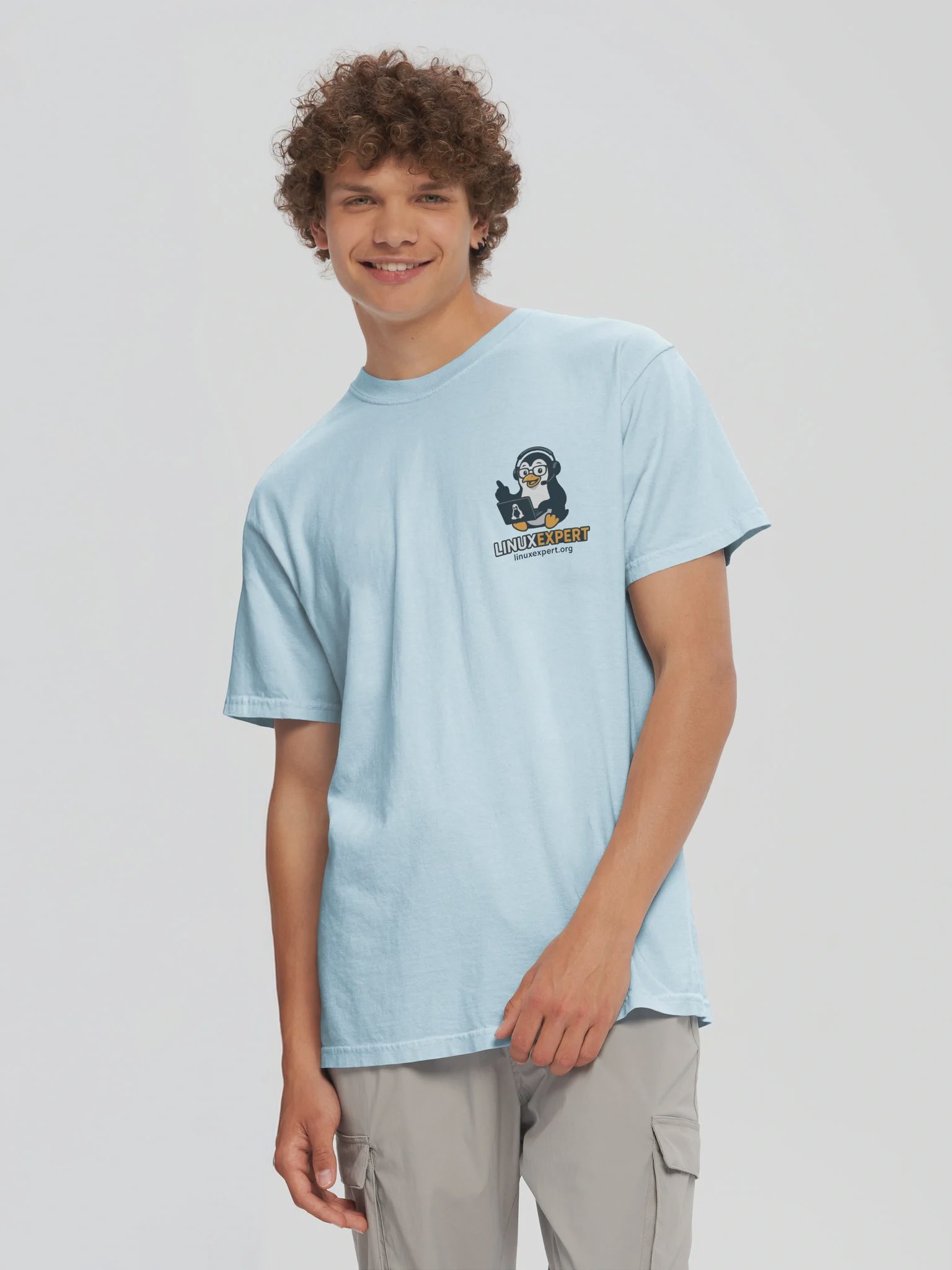 LINUXexpert T-Shirt, Chambray, photo 5 of 6